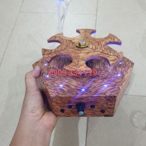 Máy rót rượu tự động 6 ly cao cấp vỏ gỗ