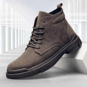 Lilyshoes รองเท้าบูทมาร์ตินผู้ชายฤดูใบไม้ร่วงและฤดูหนาวรองเท้าทำงานลำลองแบบใหม่รองเท้าบอร์ดแฟชั่นแมทช์ลุคง่ายรองเท้าบูทมาร์ตินแฟชั่นอังกฤษ