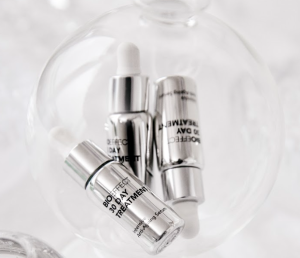 BIOEFFECT - 30 Day Treatment (3x5ml) | Product of Iceland Clean Beauty | Intensive Anti-Aging Ampoule Set Extreme Deep Wrinkle Eraser Ultimate Face Lifting Sagging Skin Tightening Premium Cell Renewal Skin Density Booster