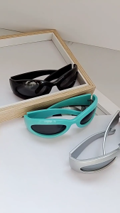 Sunglasses for Girls Boys Photo Props- Steampunk Travel Robot-Eyewear Futuristic Glasses Girls Boys Teens Gifts