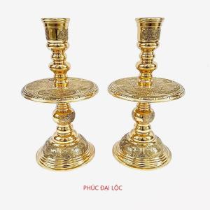 Đôi chân nến Vĩnh Tiến số 4 (VT4) cao 48 cm nặng 66 kg màu vàng sáng bóng