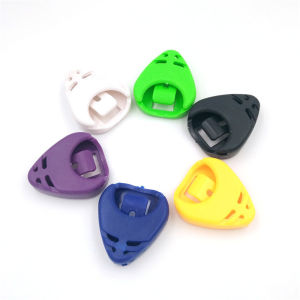 1pcs Alice Pick Clip Heart-Shaped Pick Box Guitar Pick Plectrum Holder Case