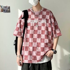 LH.Sunshine ⚡️เสื้อแฟชั่นลายตาราง 🏁สกรีนลายตัวการ์ตูนเล็กๆทั้งตัว ออกแบบมาล้ำสมัย ✨ดูน่าค้นหา แมทช์กับทุกสไตล์การแต่งตัว 🔥🔥🛒