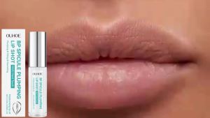 Clear Hydrating Lip Protector Glassy Plump Lips Moisturizing Lip Gloss Nourishing Lip Oil for Smooth Lips