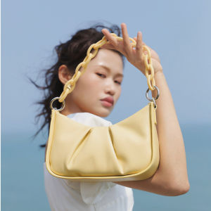 IELGY fashion Korean version of the tide womens bag acrylic chain underarm bag cover cloud bag shoulder diagonal bag