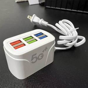 4-in-1 Car Charger Adapter 120W Power Dual USB-C & USB-A with LED Screen Multi-function expander D30