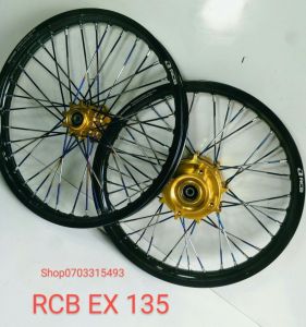 [HCM]BÁNH CĂM TITAN ĐÙM KHẾ VÀNG NIỀN (RCB) CHÍNH HÃNG GẮN VỪA EX 135