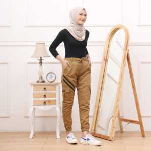 RR OUTFIT CELANA JOGGER STRIP | JOGGER PANT WANITA
