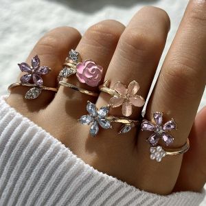 FLYING 4Pcs Irregular Flower Open Rings Zircon Gold Color Zirconia Ring  Geometric Small Flower Ring Sets Gifts