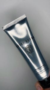 Bobbi Brown Lathering Tube Soap Sữa rửa mặt tạo bọt cung cấp độ ẩm và nuôi dưỡng da 125ml