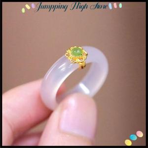 【Jumpping】 แหวนหยกเลียนแบบแนวเรโทรของจีนเครื่องประดับหินละเอียดอ่อนแบบเรียบง่าย Hanfu เครื่องประดับมือที่เข้ากัน