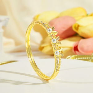 SEQUITO Fashion Women Wrist Jewelry Pearl Golden Micro Pave Bling AAAAA Cubic Zirconia Engagement Butterfly Bangle B349