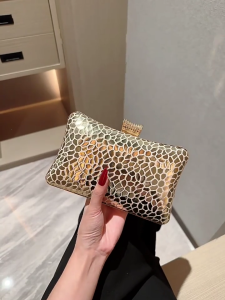 Shimmering Wedding Handbag Evening Bag Clutch Purse Add Style to Your Special Occasions