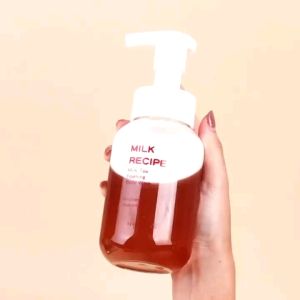 (Ready stock) Whitening Body Wash Milk Recipe Tea Foaming Body Wash 300ml | Sabun mandi susu untuk mencerahkan kulit