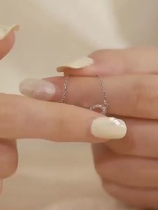 Clavicle Chain Silver Bowknot Necklace Love Heart Pendant Jewelry Accessories Bow Necklace Pendant Alloy Rhinestone