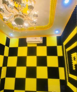 Mút cách âm mẫu kim cương gai kim tự tháp nhiều màu loại 1