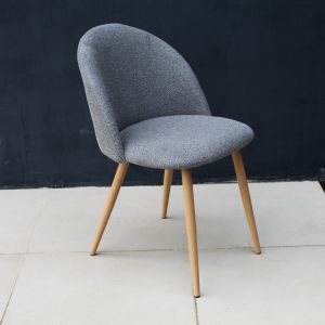 Nordic Dining Chair / Curved Backrest Makeup Chair / Modern Cafe Chair - FRM0246