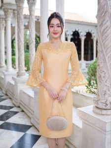 All Ladies เดรสผ้าไหมคอวีเคิพแขนระบาย