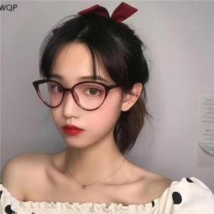 [WQP Fashion Store] Flash Sale Jewelry Personality Fashion Cat Eye Glasses Women Triangle Frame Party Computer Game Protection Eye Eyeglasses