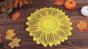 48 Pcs Thanksgiving Place Mats Paper Fall Placemat Bulk Die-cut Assorted 13 Inch Autumn Pumpkin Maple Leaf Acorn Table Mat Decoration Thanksgiving Fall Theme Harvest Kitchen Dinner