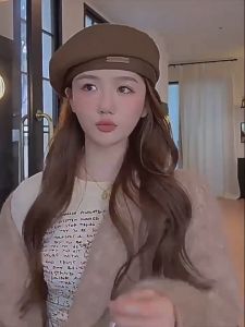 Retro Solid Color Beret Hat Spring Autumn Women Black Beige Woolen Beret Khaki Brown Painter Hat Female Winter Temperament Sense Cap