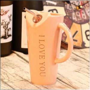 แก้วน้ำ พร้อมช้อน ถ้วยเก็บความร้อน ความจุขนาดใหญ่พิเศษ ปากถ้วยเว้าและนูนกลม ฝ้าและกันลื่น พร้อมฟาง