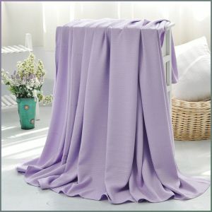 ผ้าห่มผ้านวม ไม่เหนียวเหนอะหนะ ทําความสะอาด ผ้าห่มผ้าห่ม ใกล้กับร่างกาย ซักง่ายและแห้ง สะดวกสบาย