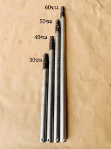 ด้ามต่อ มีดกรีดยางหน้าสูง หน้าต่ำ สามารถหมุนเข้า-ออกได้ง่าย ด้ามกัลวาไนซ์ไม่ขึ้นสนิม ขนาดมาตราฐาน