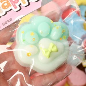 OOC Cat Paw Cat Paw Slow Rebound Toy Mini Simulation Food Hawaiian Bread Slow Rebound Toy Cute Bear Squeeze Bread Toy Gift