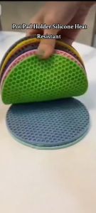 [COD] 14CM Round Honeycomb Silicone Placemat Heat Insulation Pad Non-slip Pot Holder
