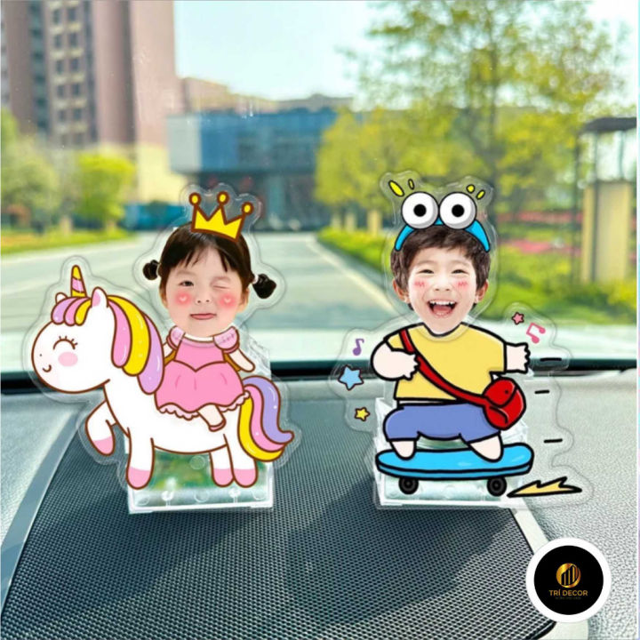Mô hình standee lắc đầu chạy pin ghép mặt theo yêu cầu chibi cute Trí ...