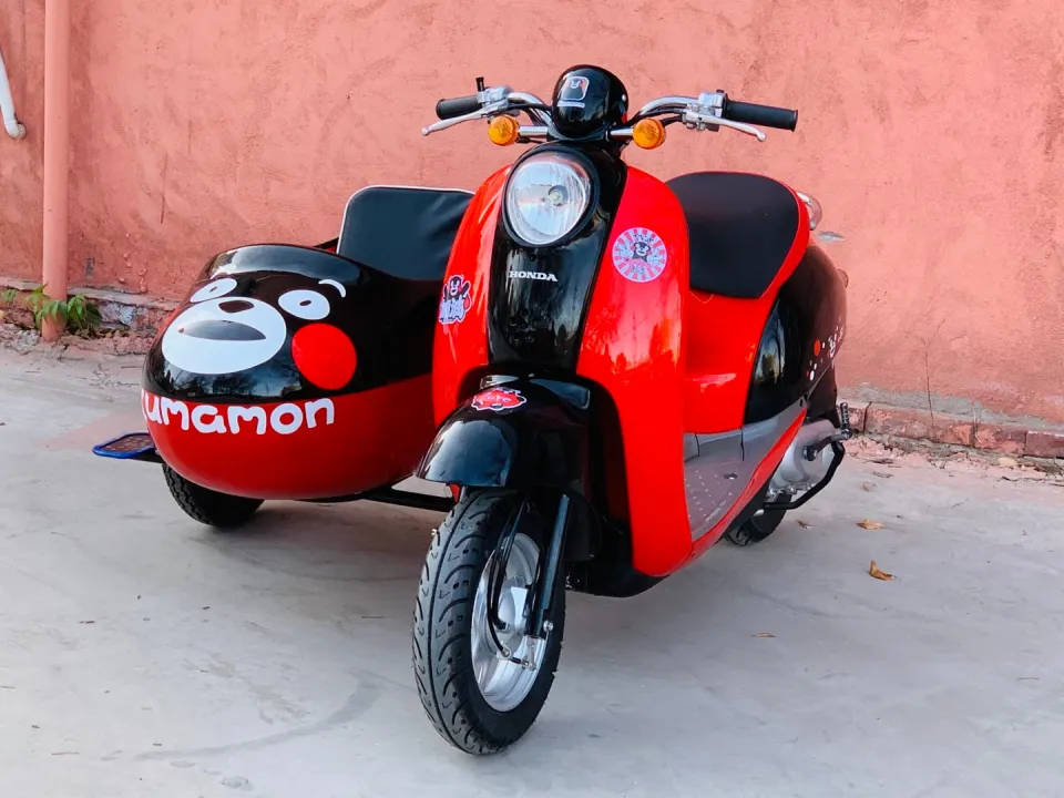 Imported Honda train turtle 50 Vespa tricycle sidecar 125cc