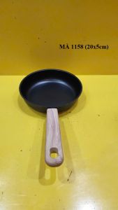 Chảo chống dính nội địa Nhật Carote size 20cm cao 5cm (mã 1158) Dùng được bếp từ_Hàng nội địa Nhật đã qua sử dụng