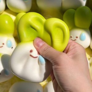 Creative Simulated Onion Garlic Slow Rebound Pinch Decompression Vent Toy Squish Slow Rising Relief Stress Toy For Children Gift