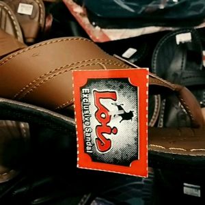 Feristore89: Sandal Kulit Berkualitas Tinggi & Keren Untuk Pria