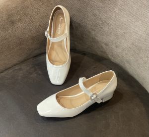Giày cao gót 3 phân mũi vuông kiểu dáng Mary jane chất liệu xi bóng phối khóa đá cao cấp _A1004KĐ