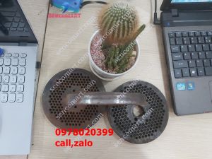 Sàng 5ly máy ép cám viên s150 sàng