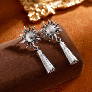 Fashionable Ring Gift 欧美夸张金属太阳花流苏长款耳环女时尚轻奢高级感百搭耳钉耳饰品