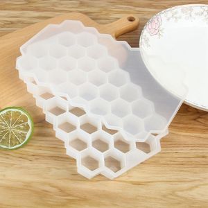 37 Cell Honeycomb Shape Ice Cube Molder Silicone Home Kitchen Drink Cooling Tool