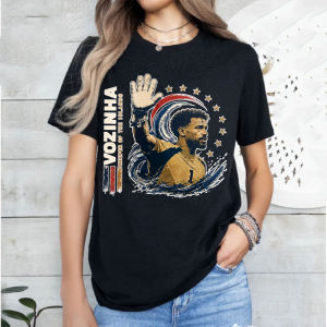 [Local Stock] HBESTY  Vozinha Cape Verde Goalie Side Profile Star Ring Graphic Vertical Text Design Cotton T-Shirt National Football Fan Casual Tops