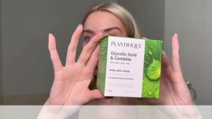 PLANTIFIQUE (Refill) Miếng Dưỡng Da Axit Glycolic Hàn Quốc với CICA Niacinamide    Miếng Toner Tẩy Tế Bào Chết & Làm Dịu Da AHA BHA PHA giúp tái tạo da nhẹ nhàng làm sạch lỗ chân lông & làm dịu da 60 miếng.