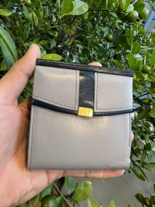 Ví 2hand gấp đôi nữ da thật rất xinh của Nhật -T706