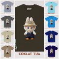 Baju Kaos Anak A03 Labubu Zimomo Popmart Exciting Macaron Labubu Lisa Labubu Lisa Blackpink cartoon Baju Anak Baju Kartun Baju sablon kekinian Baju hits baju trendy baju keluarga baju remaja baju unisex cewek cowok girl boy pria wanita laki perempuan cod. 