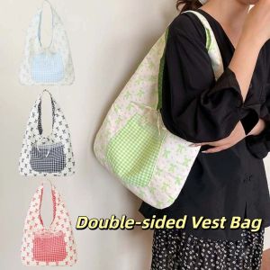 LANGJ หวาน กระเป๋าสะพายไหล่สองด้าน ตกแต่งลูกไม้ แบบเกาหลี กระเป๋าถือผู้หญิงลายโบว์ แบบพกพา หลากหลาย กระเป๋าเสื้อกั๊กไนลอนลายตาราง ฤดูร้อน