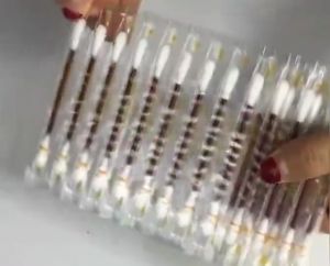 Cotton Buds/ Alcohol Cotton & Iodophor Cotton Stick/Cotton Swab - Wound Disinfection - Household use