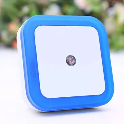 Combo 3 Đèn Ngủ MiKaKo Cảm Ứng Ánh Sáng Tự Động Bật Tắt Màu Trắng-Vàng-Xanh. Công Suất 0.5W