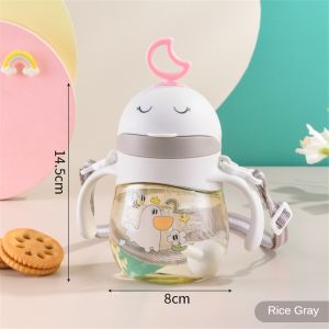 GUOYIHUA ถ้วยน้ำเด็ก 360 มล. พร้อมลูกแรงโน้มถ่วงการดูดที่ดีประหยัดแรงงานป้องกันการสำลักการ์ตูนสองมือจับถ้วยทารกหน้าตาดี