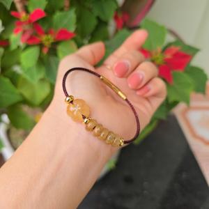 Q2348 Vòng ngũ điếu cỏ 4 lá Thạch Anh Tóc Vàng dây cáp khóa bấm Thổ và Kim - Phong Thuỷ TUDO P