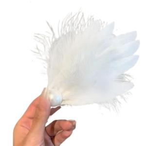 Cute Feather Shape Hairpins Hot Girls White Feather Hair Clip Spring Summer Hair Clip for Woman Ponytail Hair Clip