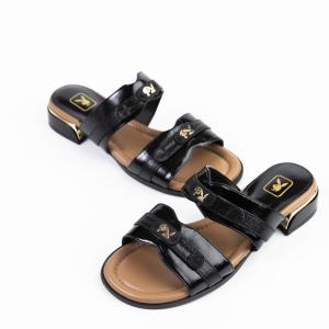 PLAYBOY รุ่น Moxie Platform Sandals รหัสST-H254C1232 ตกแต่งโลโก้Playboy มี2 สี Gloss Black และ Cream Beige